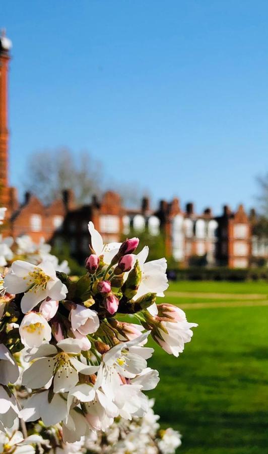 Newnham College - University Of Cambridge Ngoại thất bức ảnh